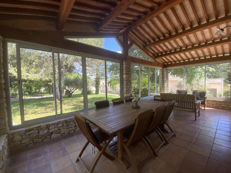 Maison - 210 m² - 6 pièces