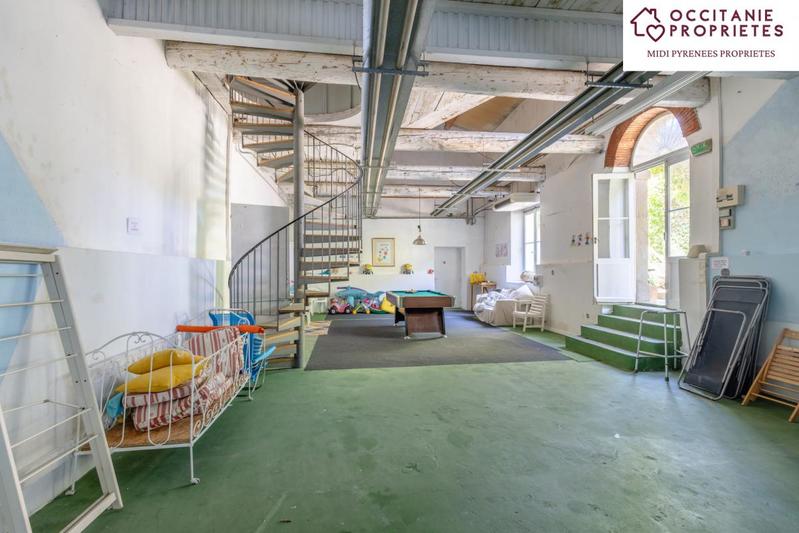 Maison de maîtres - 276 m² - 9 pièces