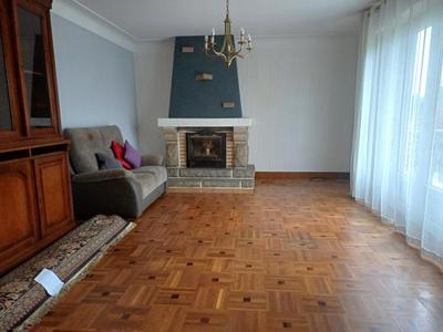 Maison - 102 m² - 5 pièces