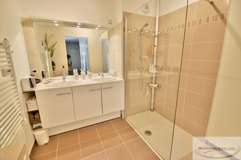 Appartement - 70 m² - 4 pièces