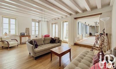 Maison de village - 238 m² - 10 pièces