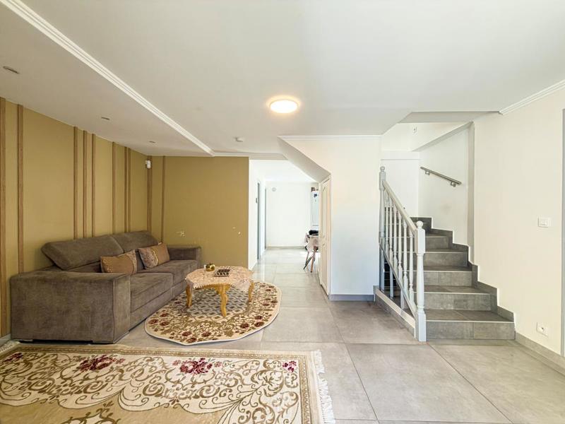 Maison - 116 m² - 5 pièces