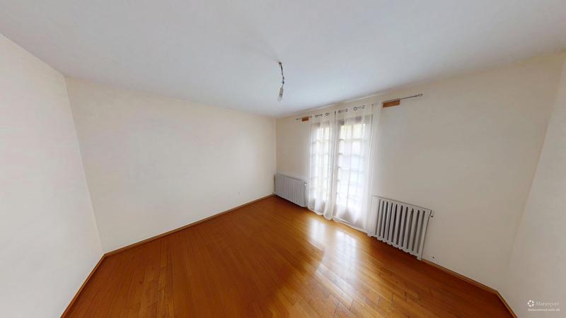 Maison ancienne - 180 m² - 7 pièces