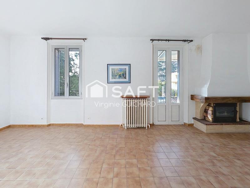 Maison - 138 m² - 5 pièces