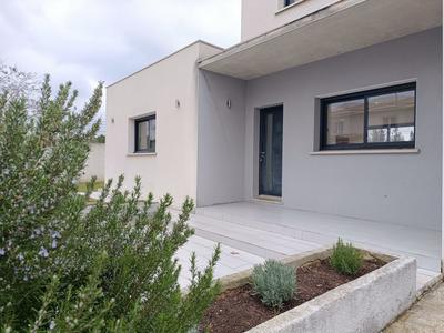 Villa - 144 m² - 5 pièces