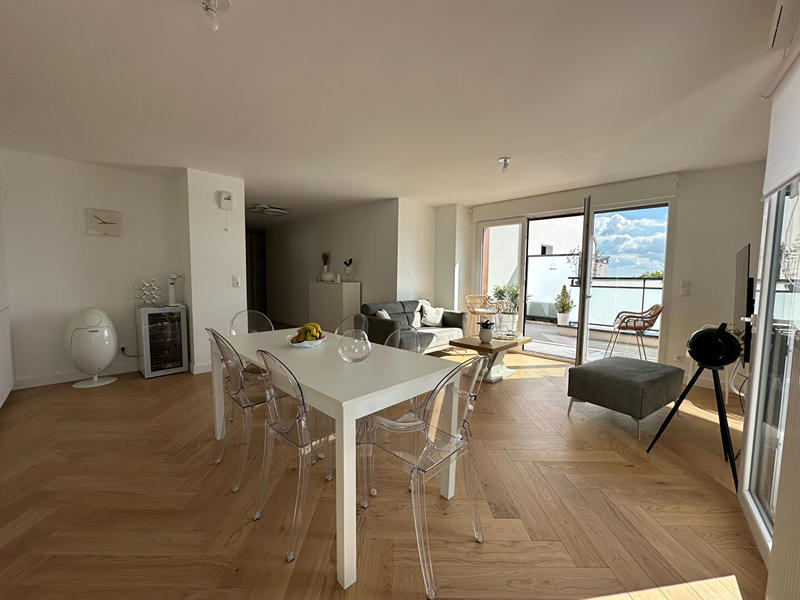 Appartement - 87 m² - 4 pièces