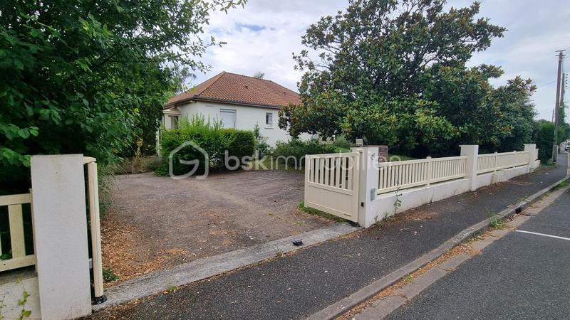 Maison - 90 m² - 4 pièces