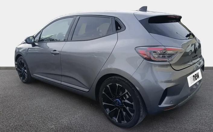 Renault Clio E-tech hybride 145 cv esprit alpine Gps caméra CarPlay 10500 km