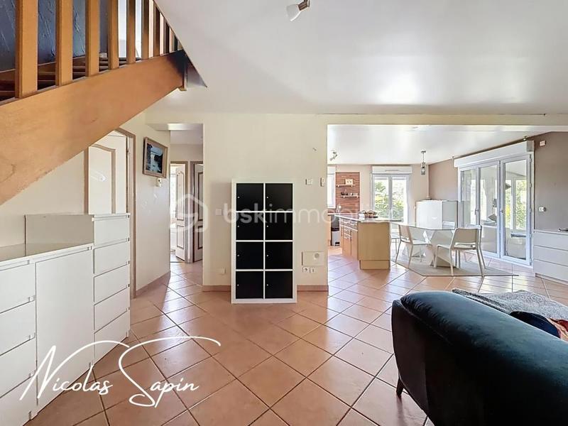 Maison - 139 m² - 6 pièces