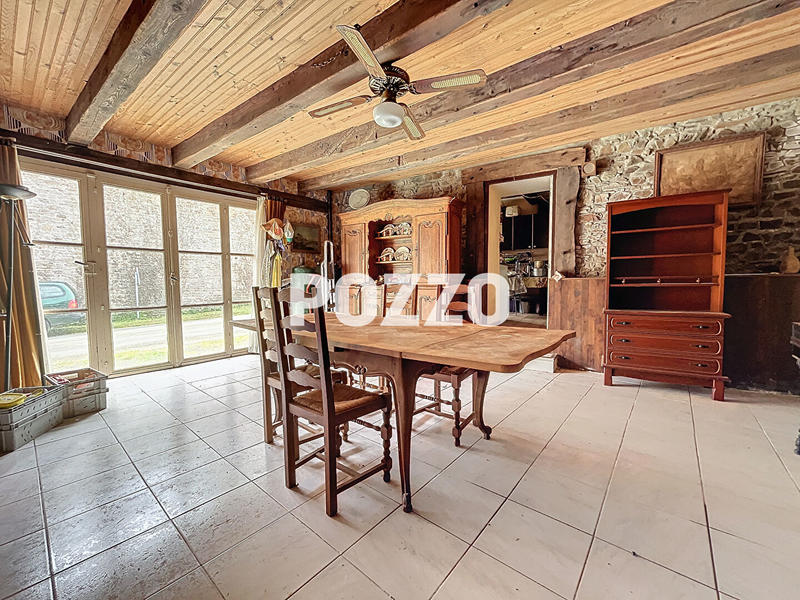 Maison - 195 m² - 8 pièces