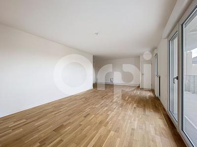 Appartement - 101 m² - 4 pièces