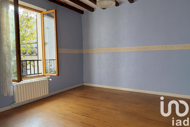 Maison - 120 m² - 8 pièces
