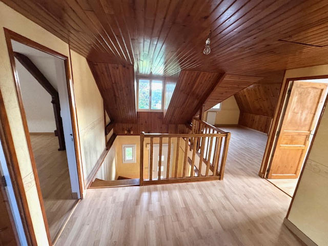 Château - 144 m² - 7 pièces