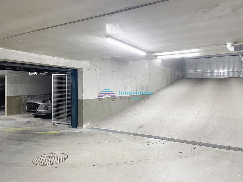 Parking - 13 m²