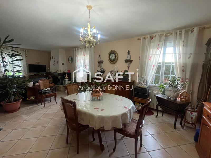 Maison - 159 m² - 5 pièces