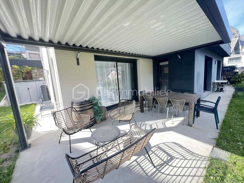 Maison - 133 m² - 5 pièces