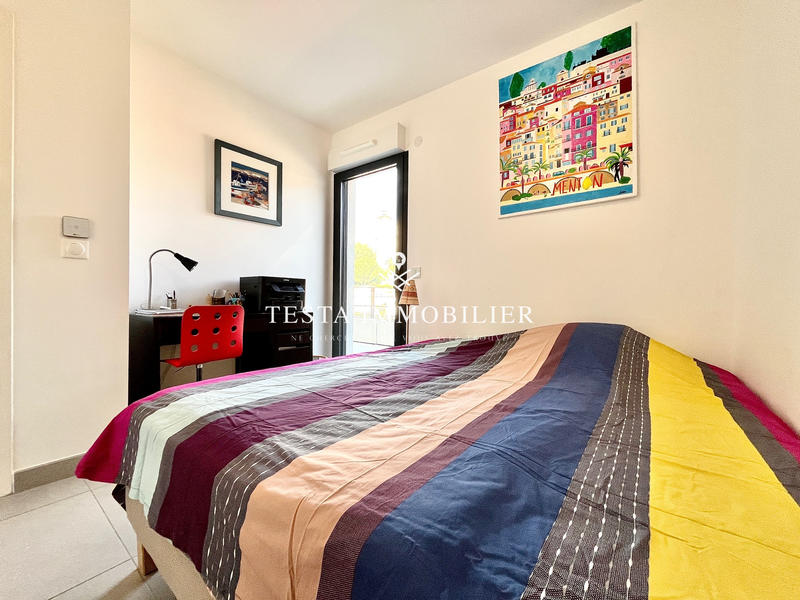 Appartement - 102 m² - 4 pièces