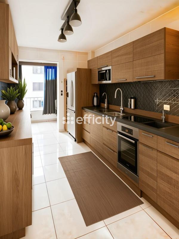 Appartement - 93 m² - 4 pièces