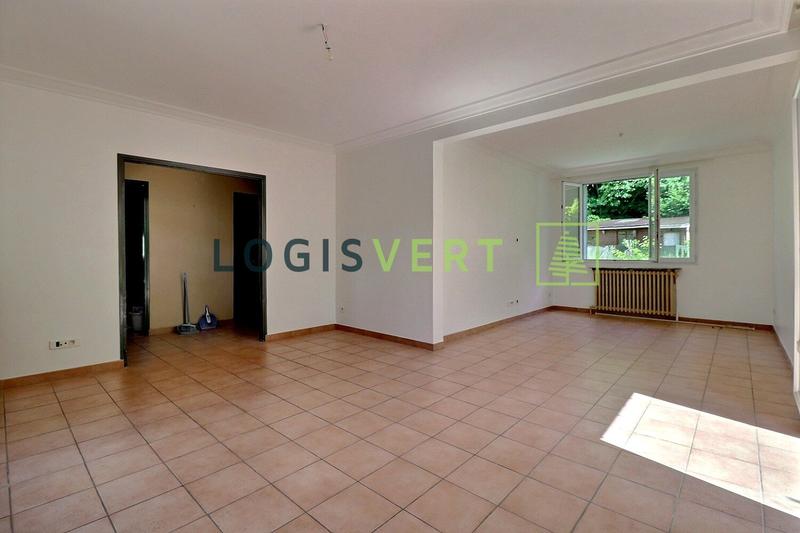 Maison - 134 m² - 8 pièces