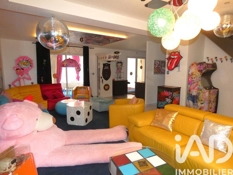 Maison - 130 m² - 7 pièces