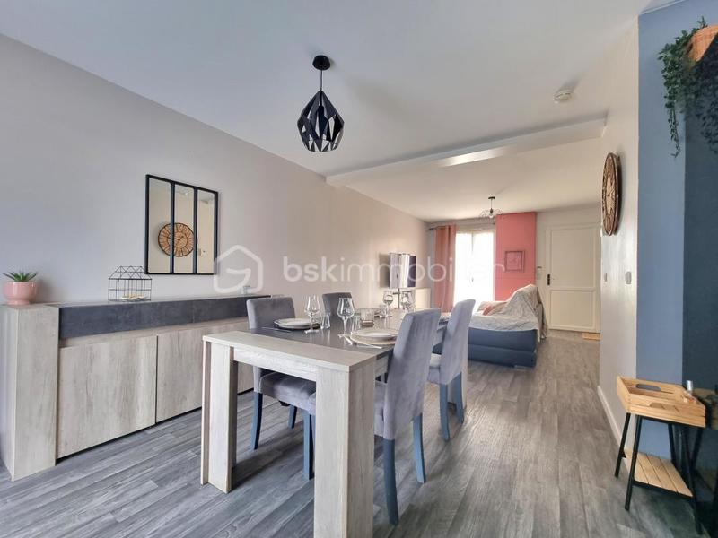 Maison traditionnelle - 98 m² - 4 pièces