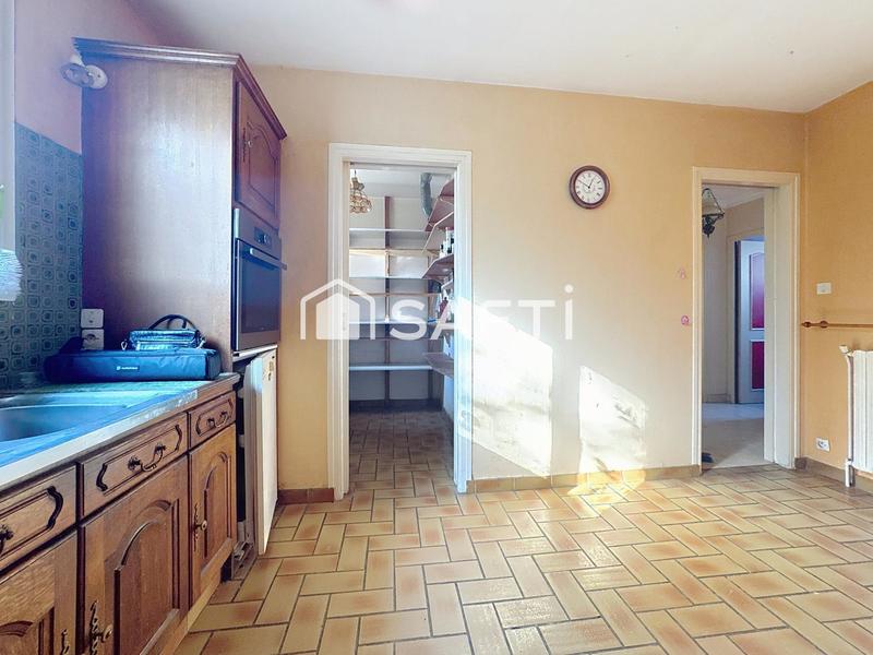 Maison - 160 m² - 9 pièces