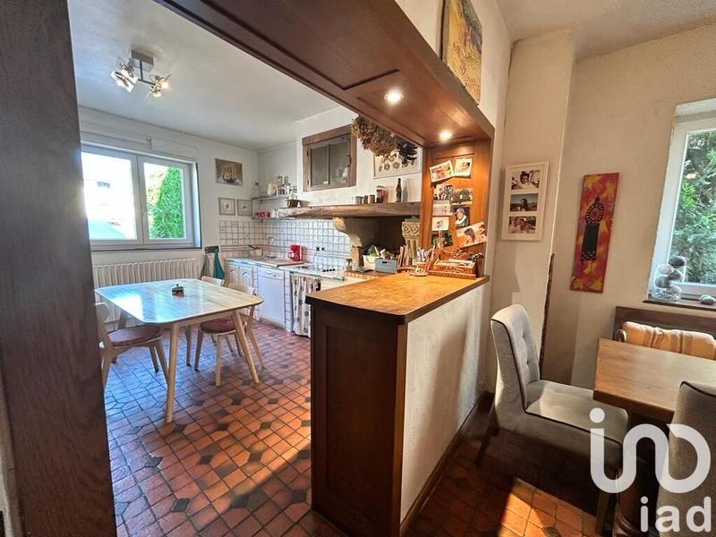 Maison - 213 m² - 7 pièces