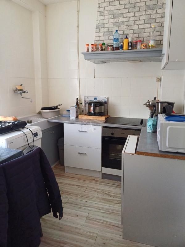 Immeuble - 90 m² - 6 pièces