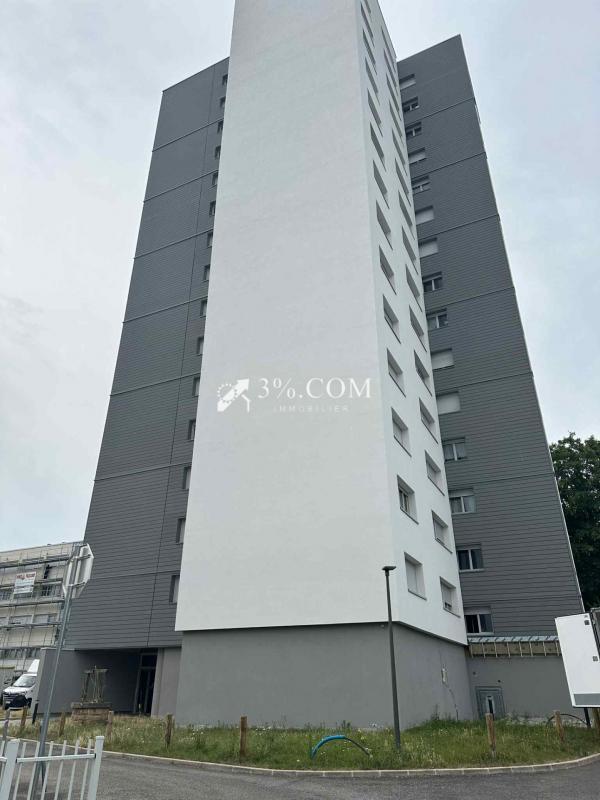 Appartement - 67 m² - 4 pièces