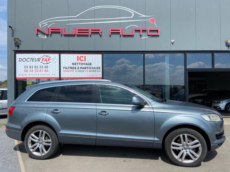 Audi Q7 3.0 V6 Tdi Dpf Ambiente Quattro Tiptronic 5 pl