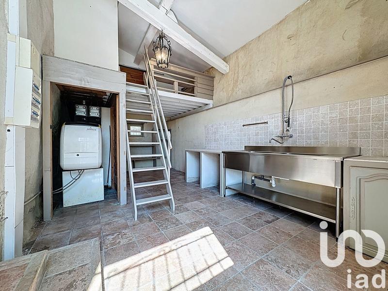 Maison - 410 m² - 11 pièces