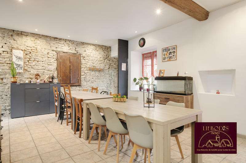 Maison de village - 230 m² - 7 pièces