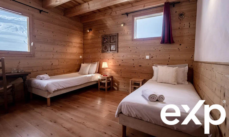 Châlet - 179 m² - 8 pièces