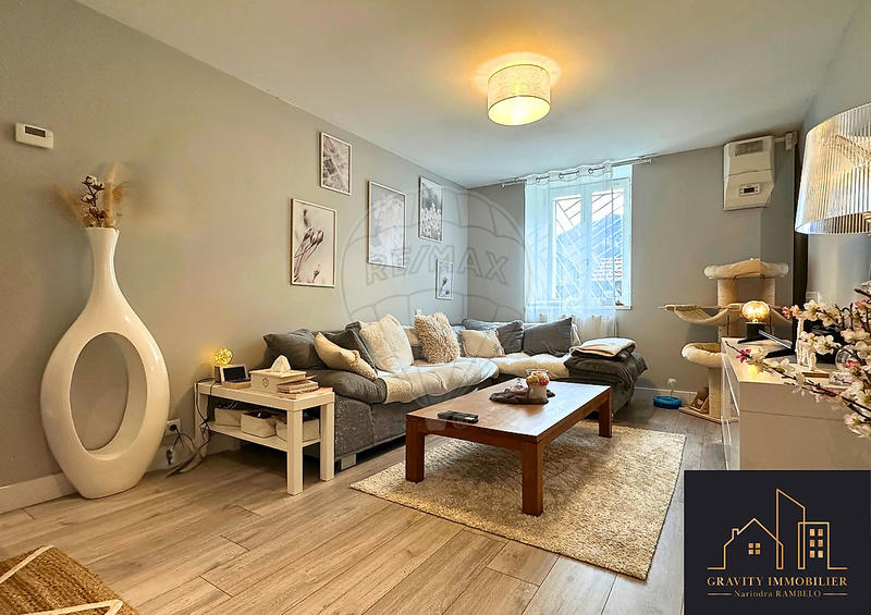 Appartement - 76 m² - 3 pièces