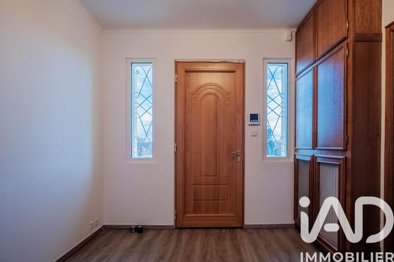 Maison - 217 m² - 9 pièces