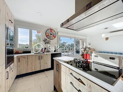 Maison - 156 m² - 5 pièces