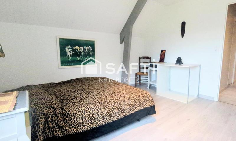 Maison - 175 m² - 9 pièces