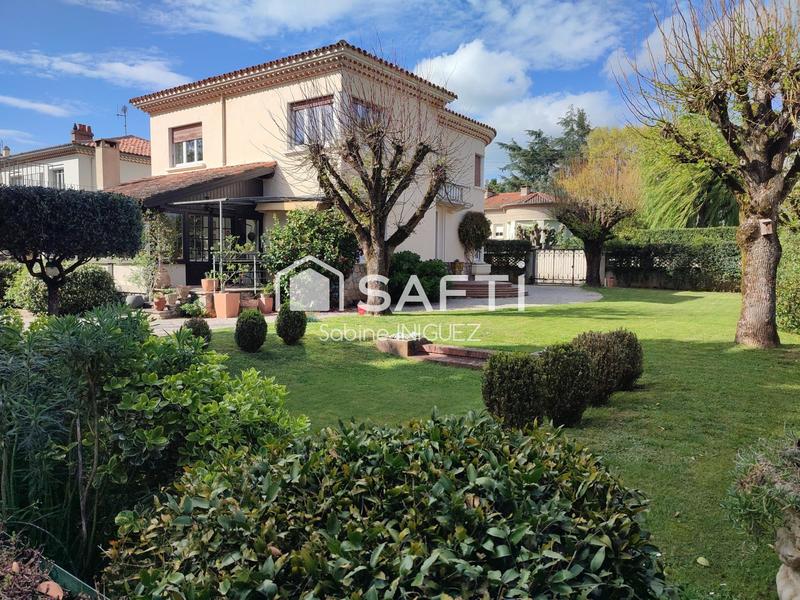 Maison - 169 m² - 7 pièces