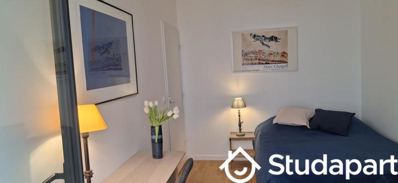 Chambre - 14 m² - 1 pièce