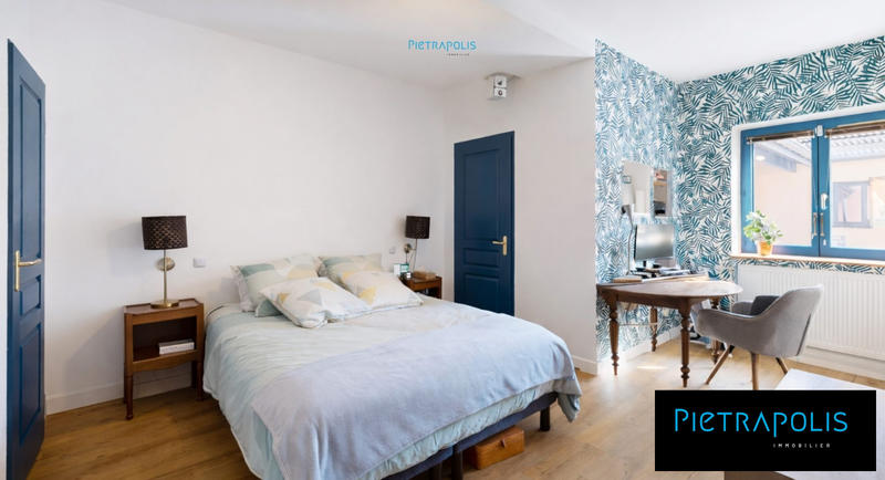 Appartement - 95 m² - 4 pièces