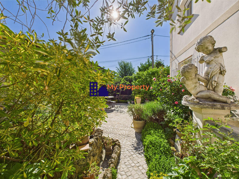 Villa - 140 m² - 6 pièces