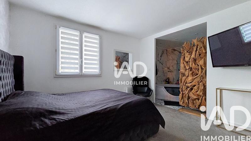 Maison - 107 m² - 5 pièces