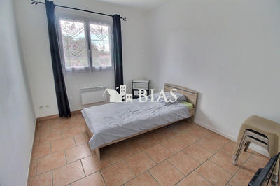 Maison - 79 m² - 4 pièces