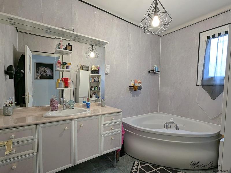 Maison - 114 m² - 4 pièces