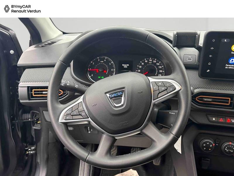 Dacia Sandero Eco-G 100 - 22 Stepway Confort