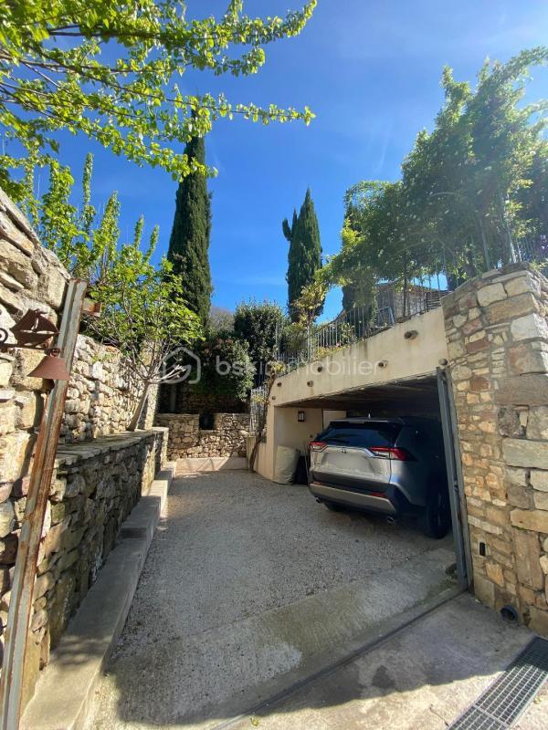 Maison de village - 180 m² - 6 pièces