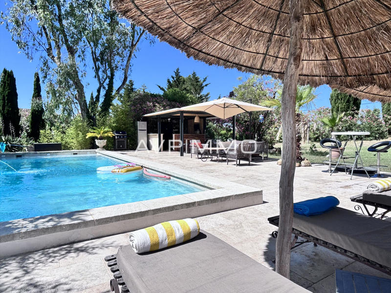 Villa - 174 m² - 6 pièces