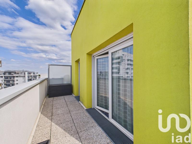 Duplex - 93 m² - 5 pièces