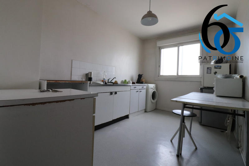 Appartement - 80 m² - 4 pièces