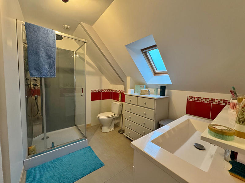 Maison - 122 m² - 5 pièces